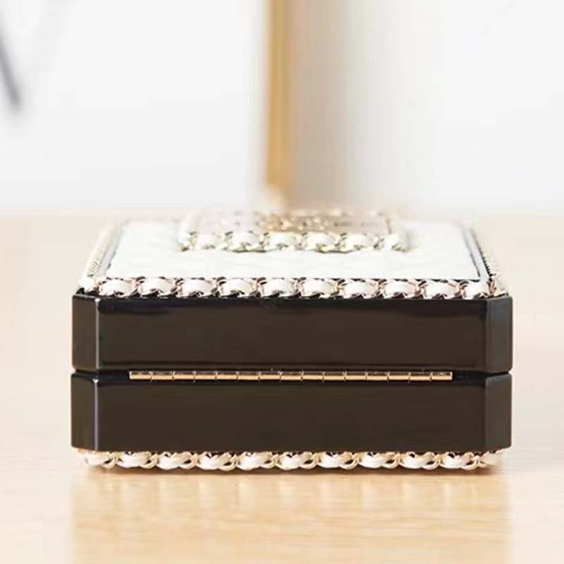 Chanel CC Women Evening Bag Lambskin Plexi Gold-Tone Metal Black White - Image 4