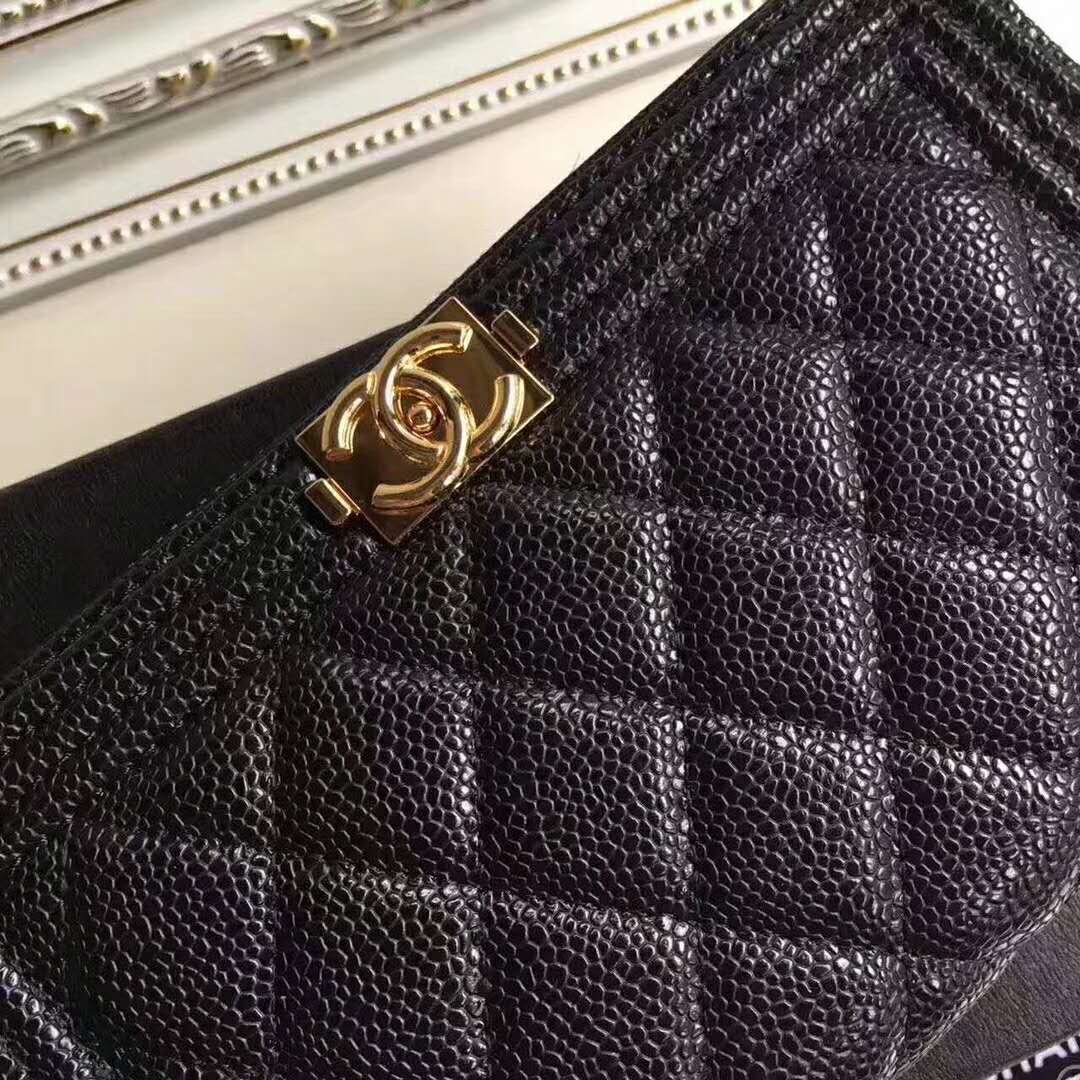 Chanel Boy Chanel Zipped Wallet in Grained Calfskin & Gold-tone Metal-Black - Image 5